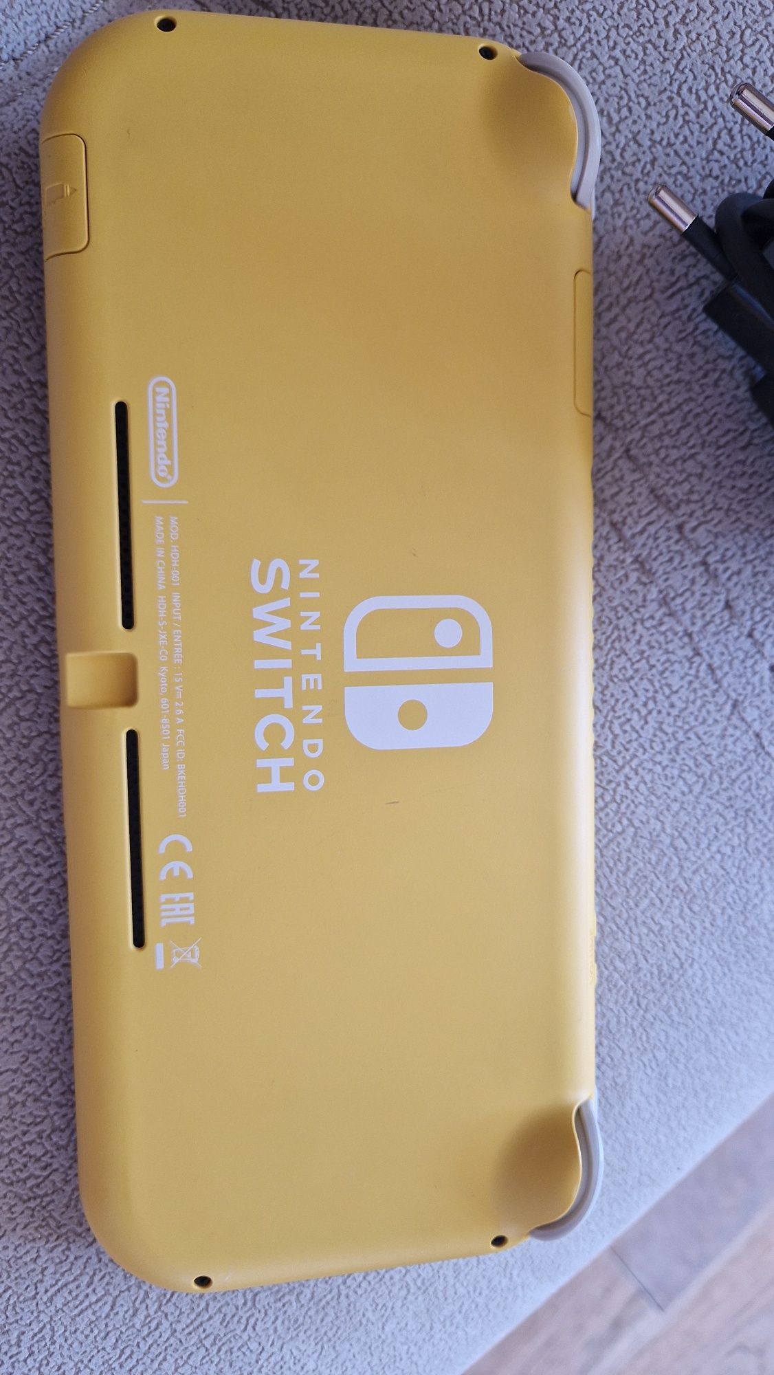 Конзола Nintendo Switch lite жълт