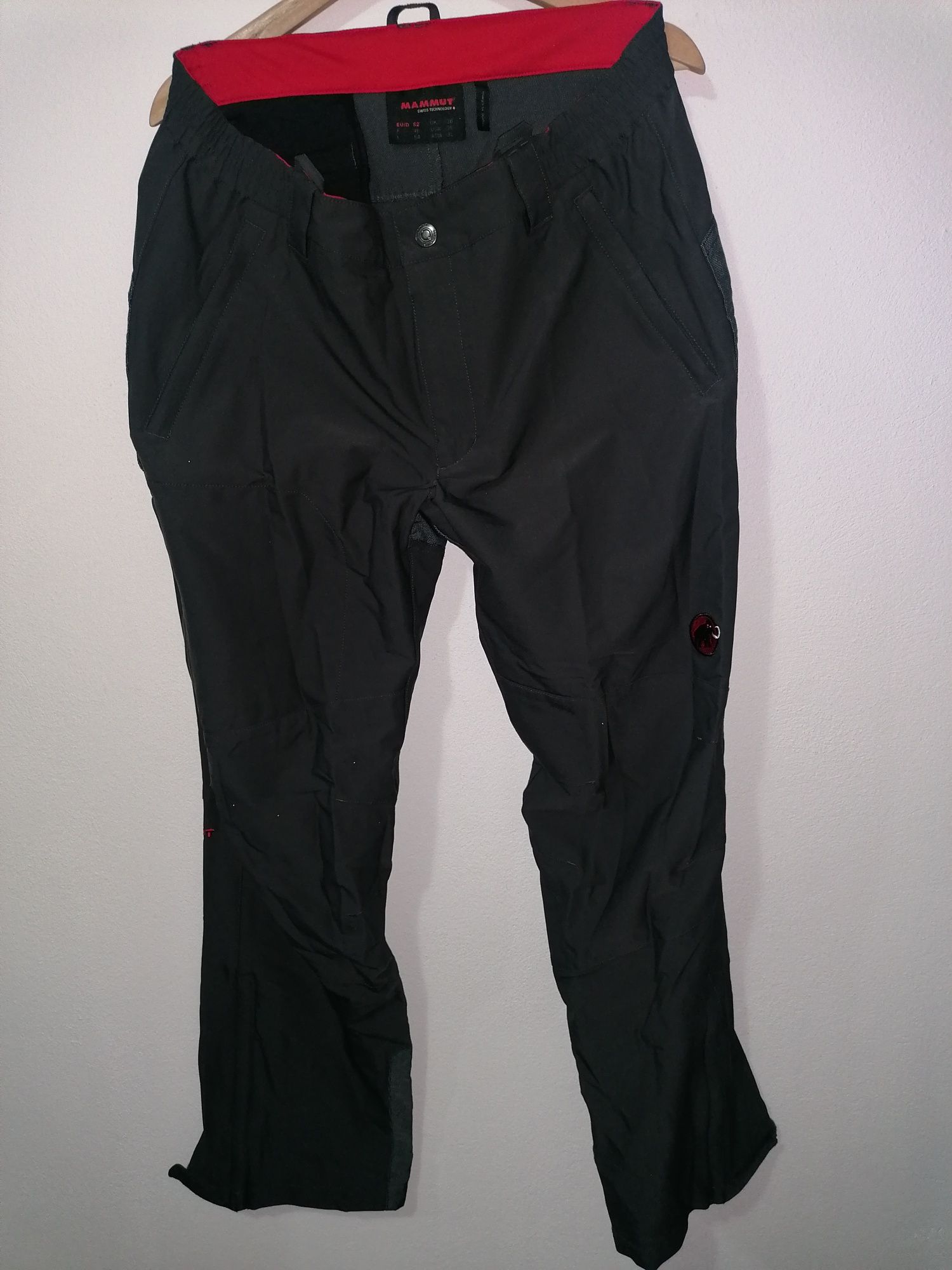 Pantaloni Mammut 3XDry barbat mărimea 52/XL - Stare impecabila