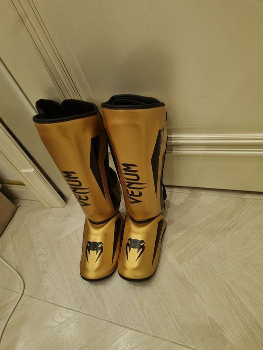 Venum футы новые в идеальном состоянии