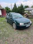 Volkswagen Golf 4 – 1.6 16v Benzină, 2001
