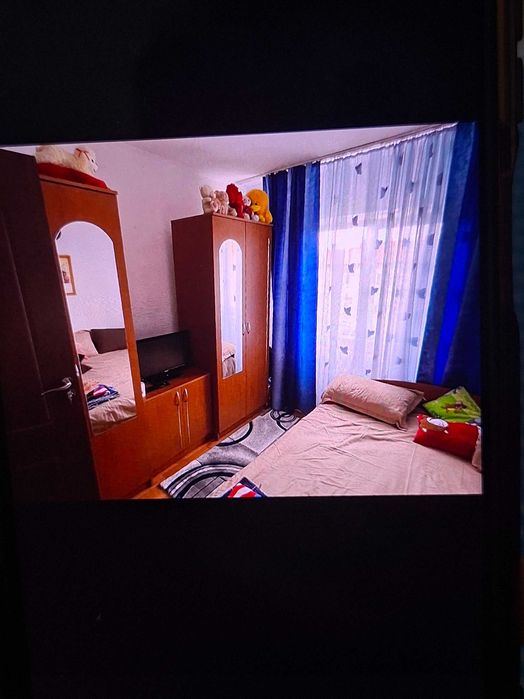 Apart 3camere,situat in A uri,78mp.Rog agentiile sa nu ma contacteze