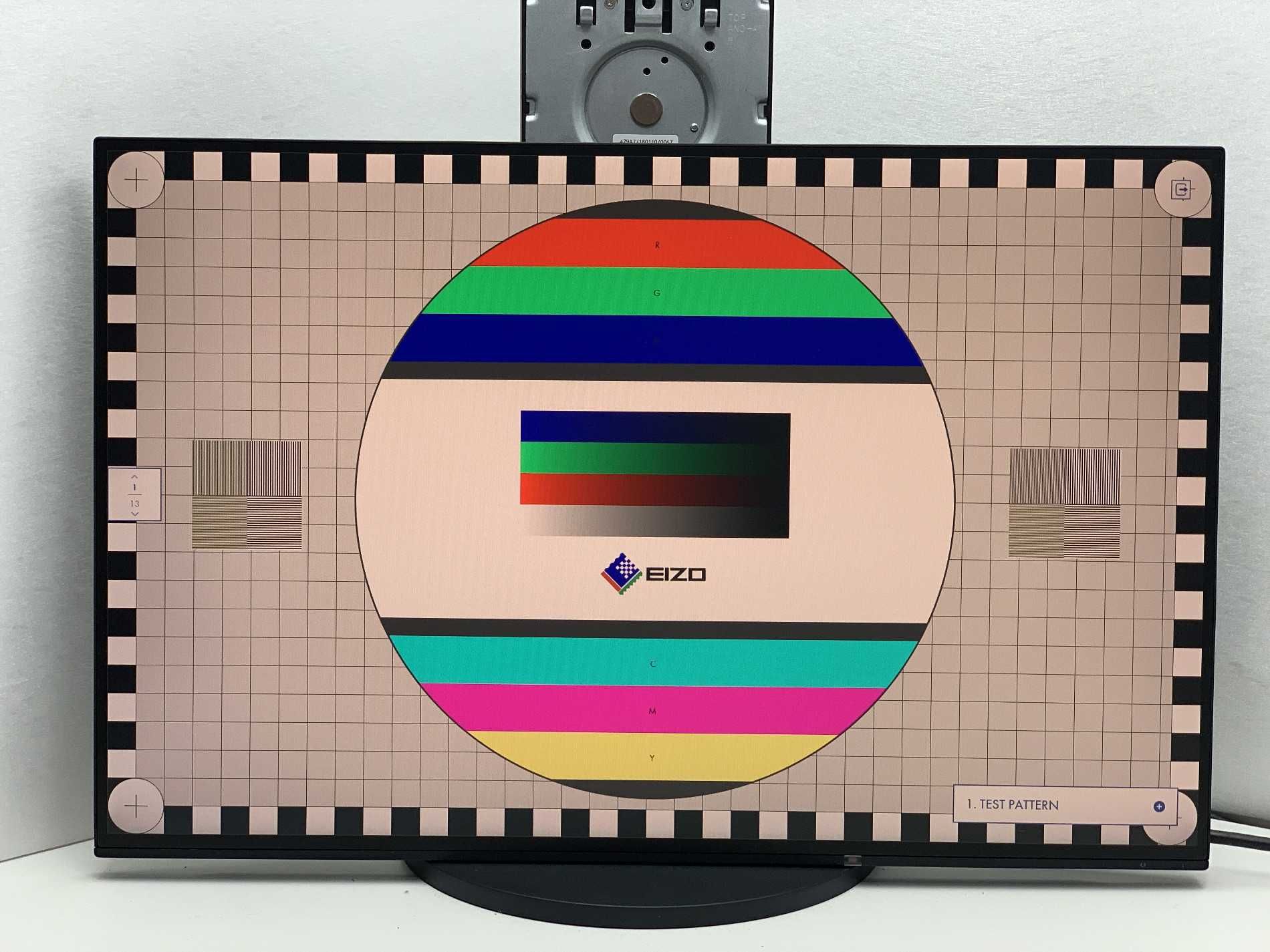 Монитор Eizo FlexScan EV2456 24"/- > Добро състояние, без стойка