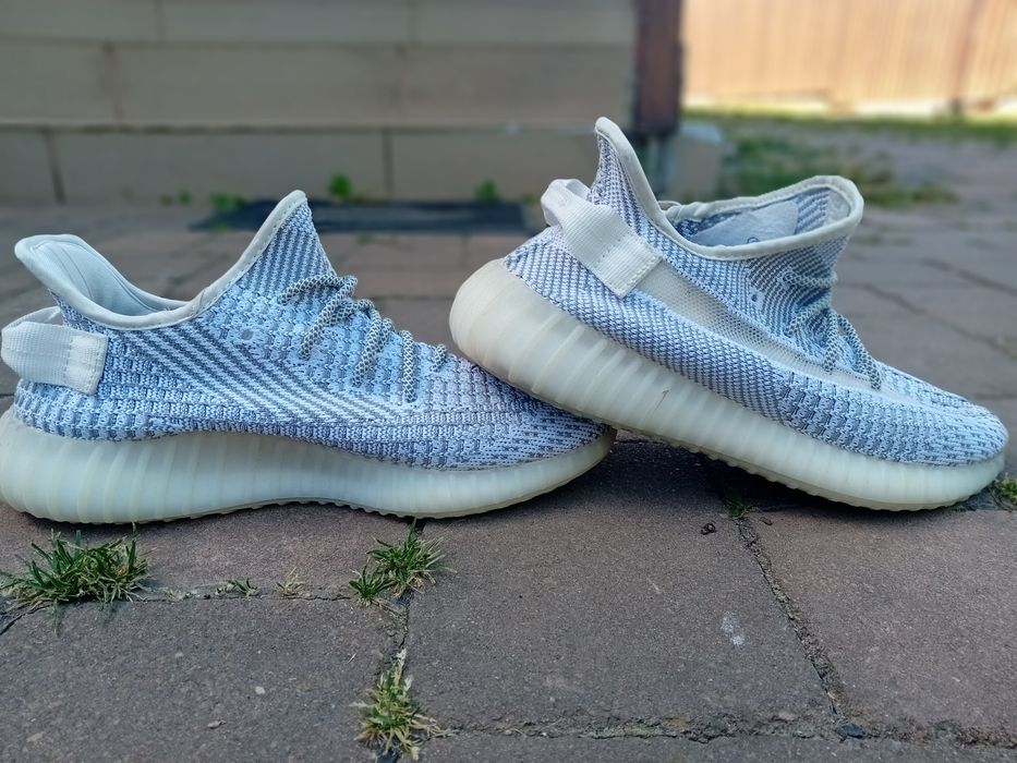 Vand Yeezy 350 reflectiv