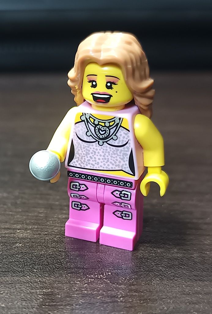 Lego collectable minifigures series 2