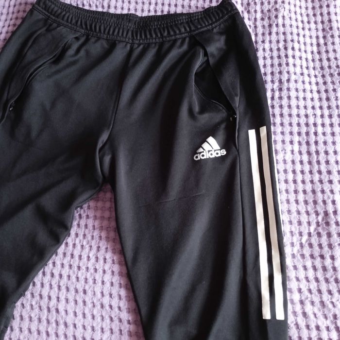 ADIDAS Aeroready размер M 100% ОРИГИНАЛНО долнище долница анцуг Адидас