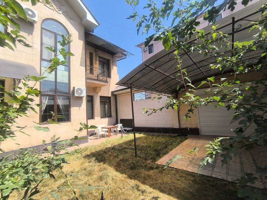 Продаётся Участок Яккасарай  Ракат Боши 3.9 сотки 6 ком есть Бассейн