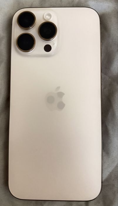 Iphone 16 pro max gold