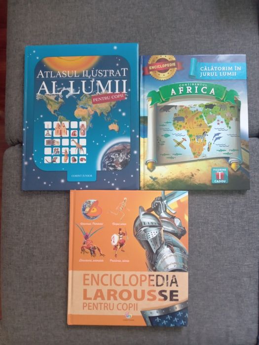 Vând Atlas + 2 enciclopedii