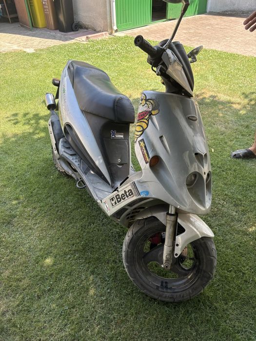 Scuter Malaguti G2