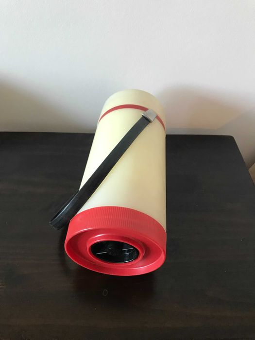Vechi termos, capacitate 1 litru