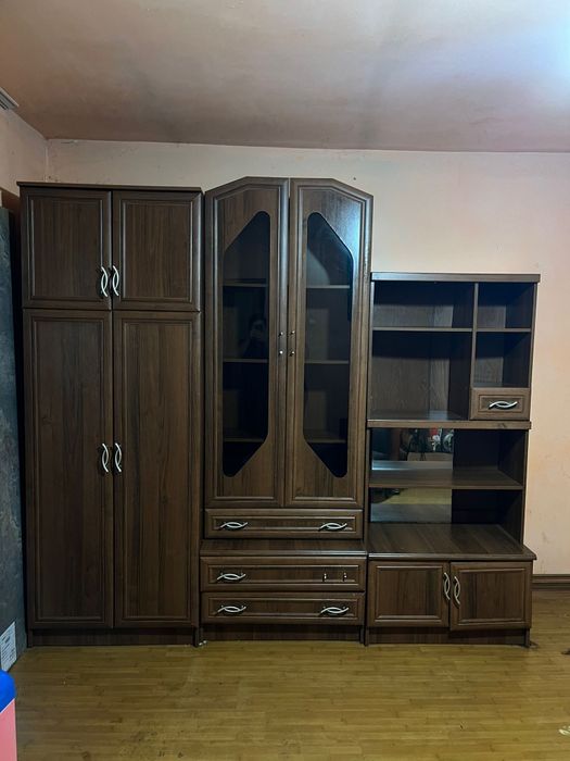 Mobila in stare foarte buna