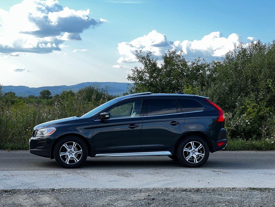 Volvo XC 60 Mașina personală - prim proprietar în România