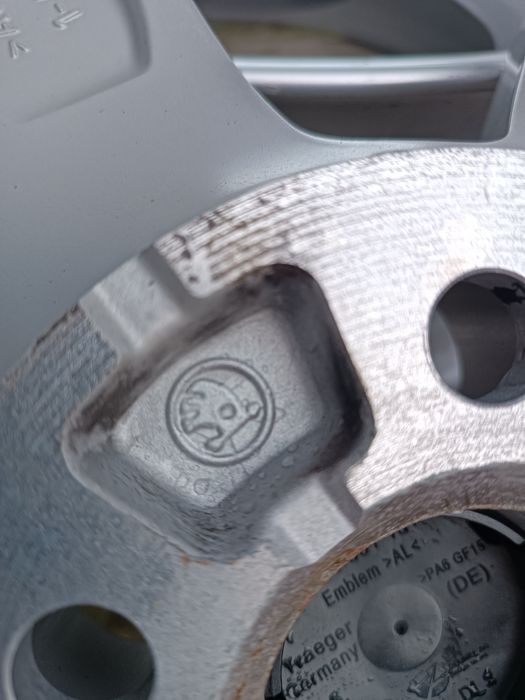 Лети джанти 16ки 5х100 Skoda