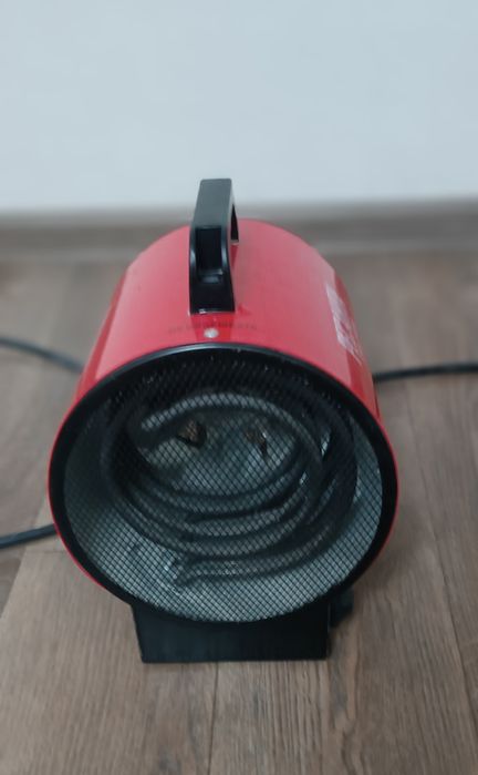 Электрическая тепловая пушка Ресанта 3000к, 220в, 3.3 кг