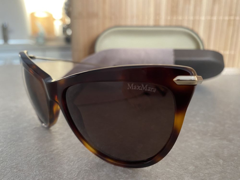 Слънчеви очила Max Mara КАТО НОВИ