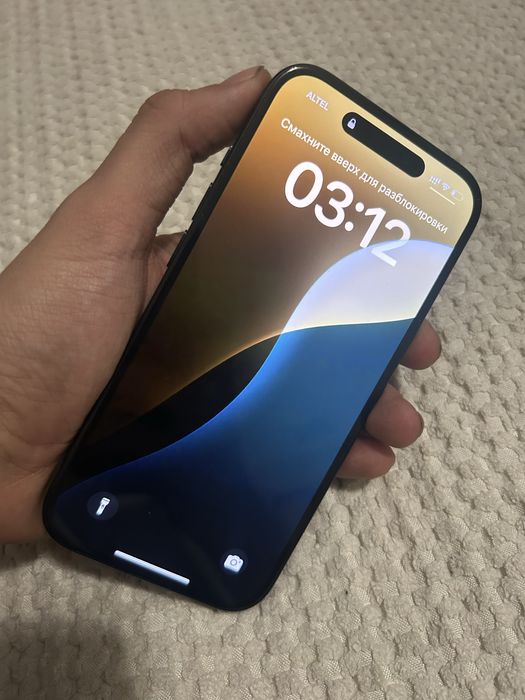 Продам айфон/iphone 15 512