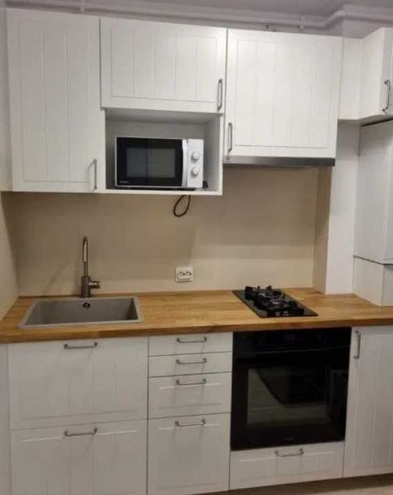 Дава се под наем Двустаен апартамент в Пловдив, Гагарин - 65 кв.м за 270.3 € - Снимка #2