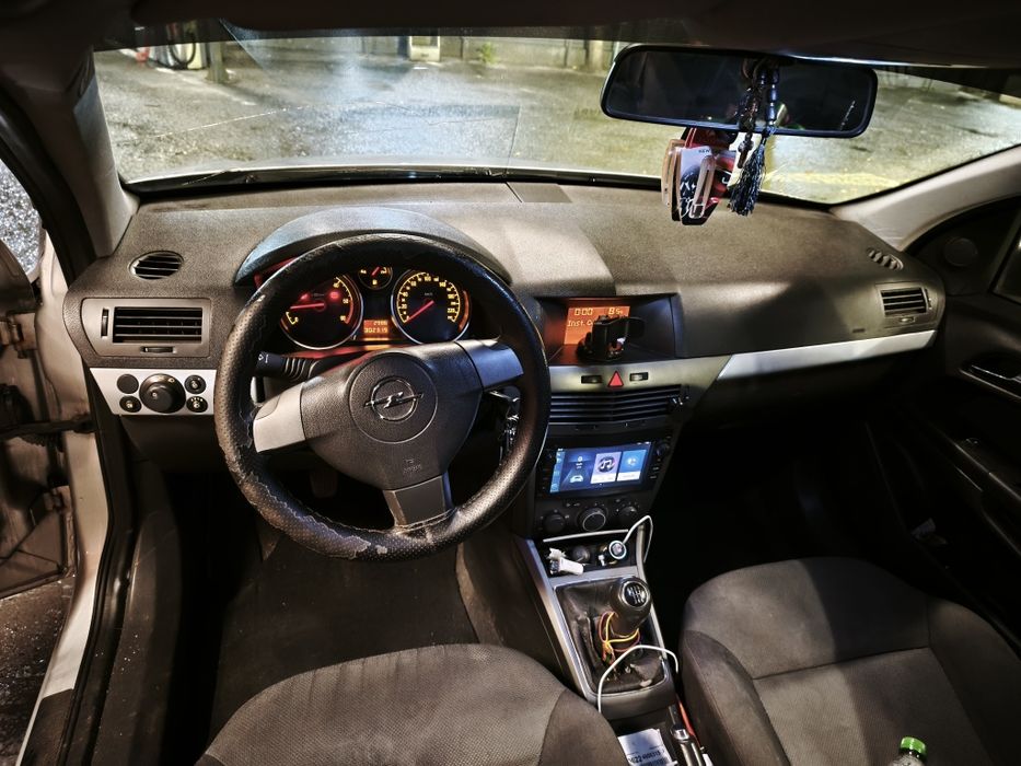 Opel Astra H 1.9 tdi  2006