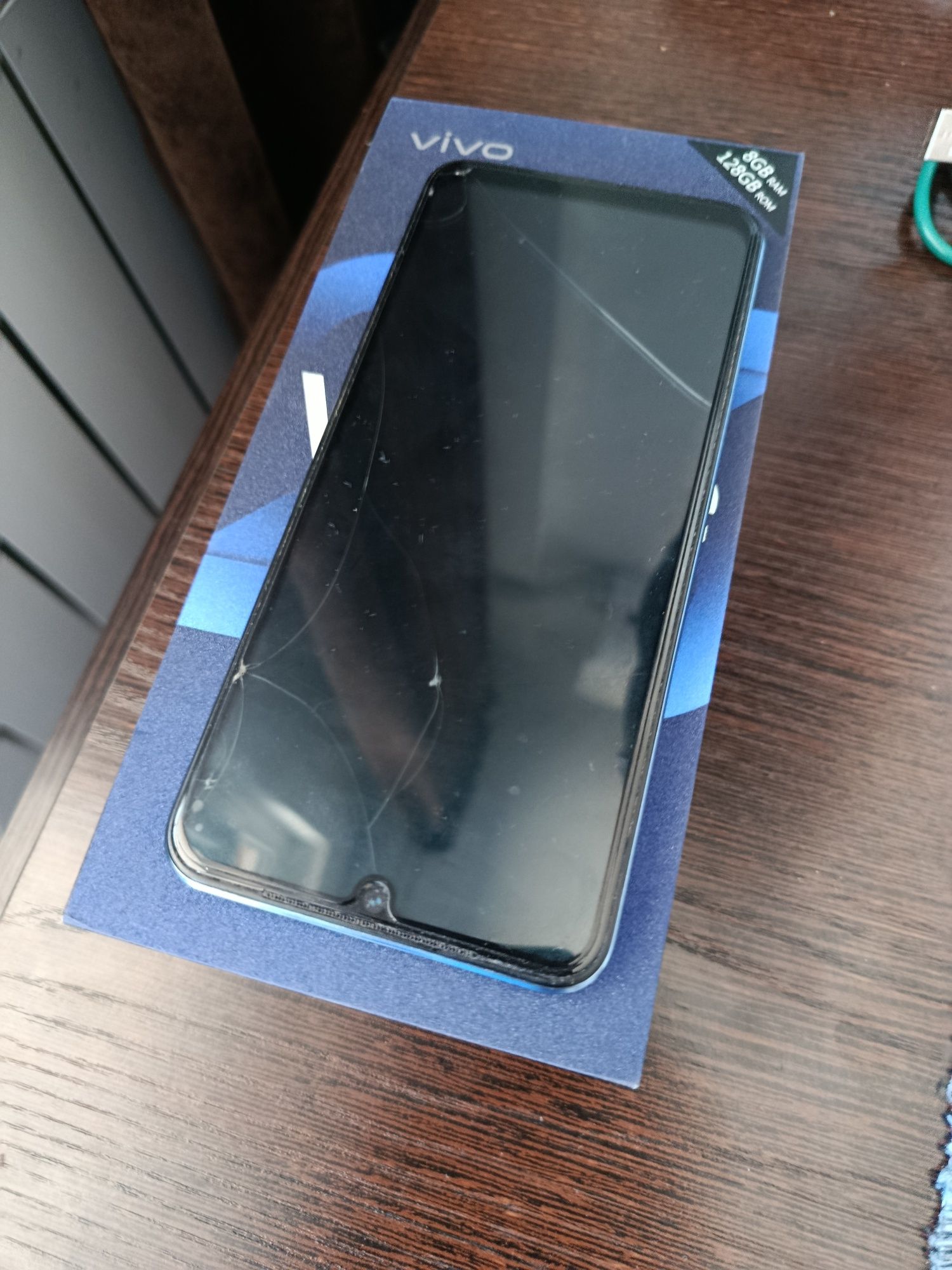 Телефон Vivo v23e