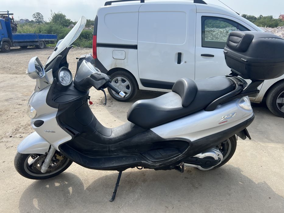 Maxi-Scuter / Scuter Piaggio X9 500 (A2)