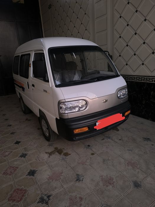 Damas yangi rangi oq beliy