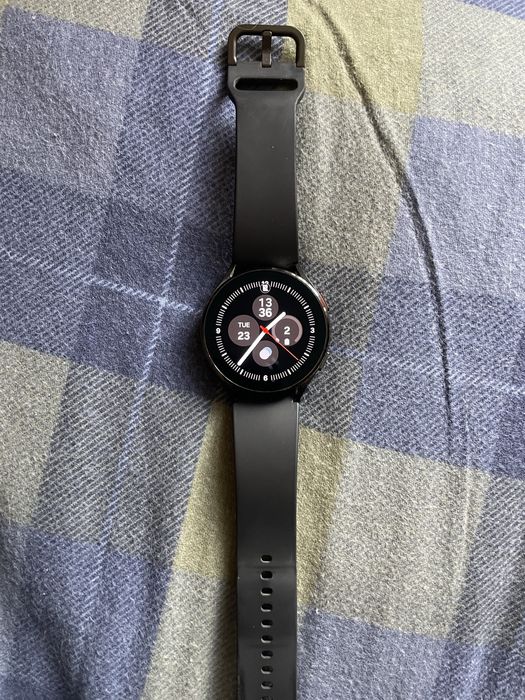 Продам Galaxy Watch 4