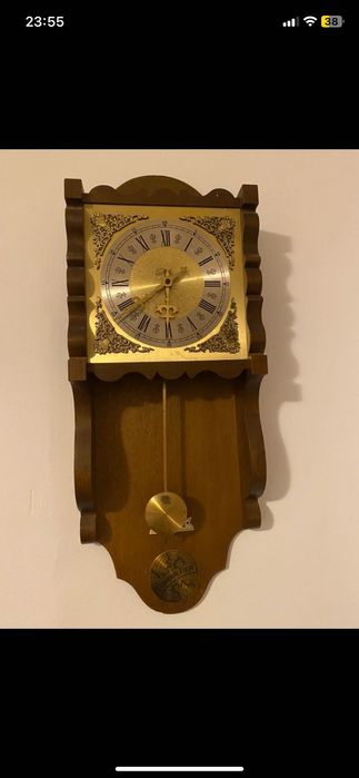 Ceas de perete vintage cu pendul „Tempus Fugit”