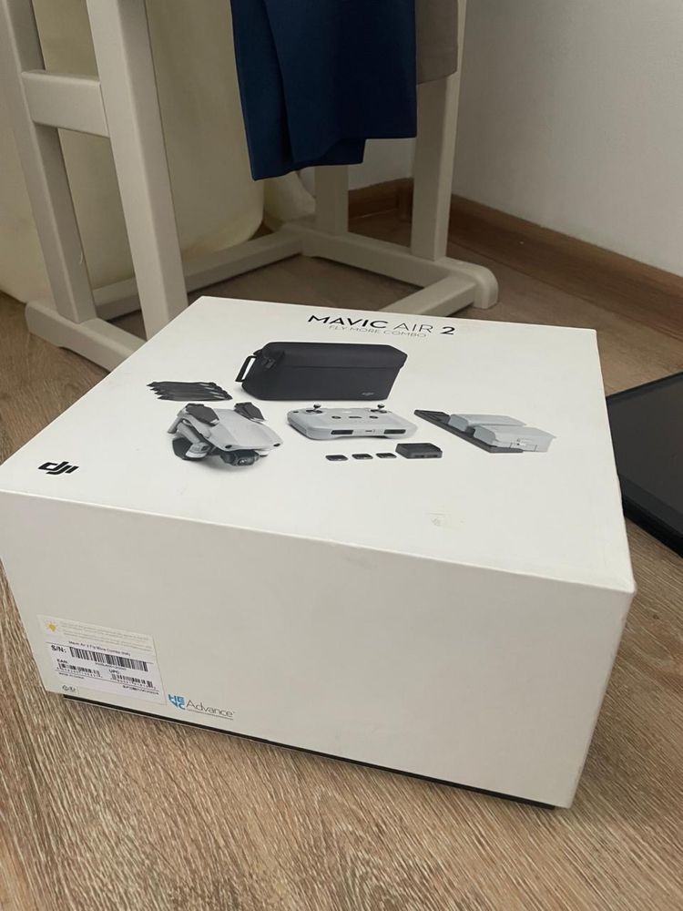 Дрон DJI Mavic Air2 fly more combo