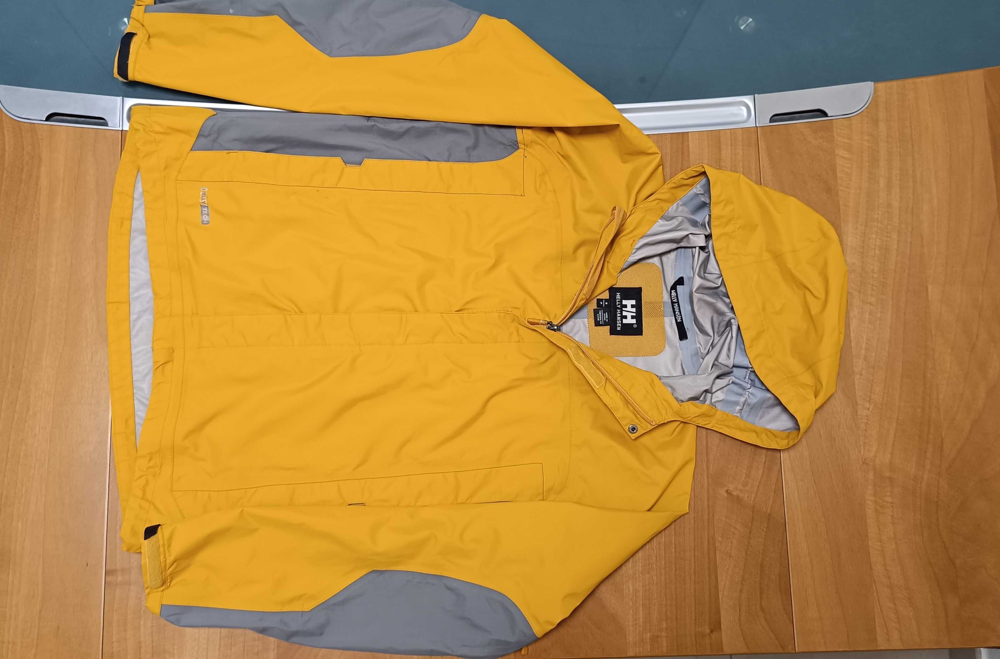 Helly Hansen-Много Запазено