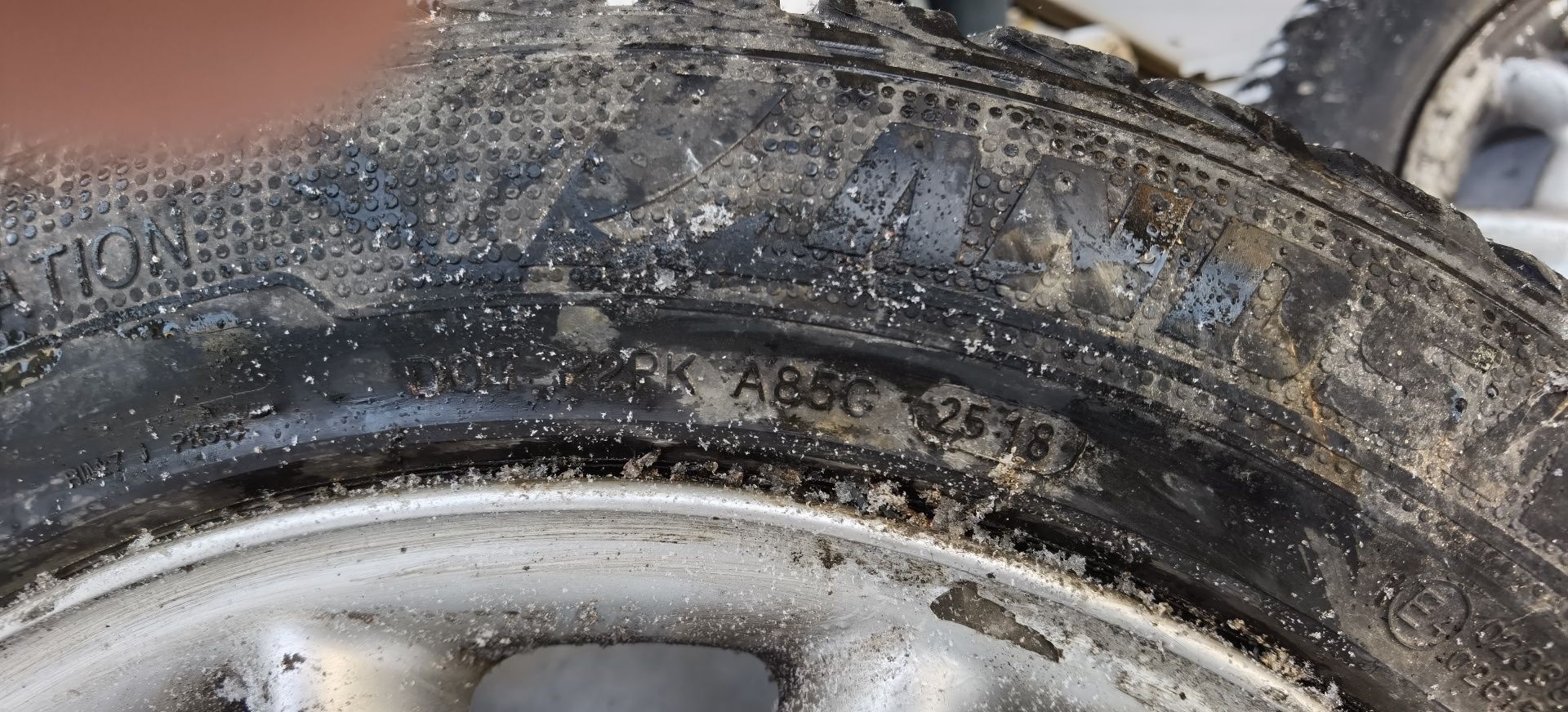 Джанти със Зимни Гуми Мерцедес 215/55 r16