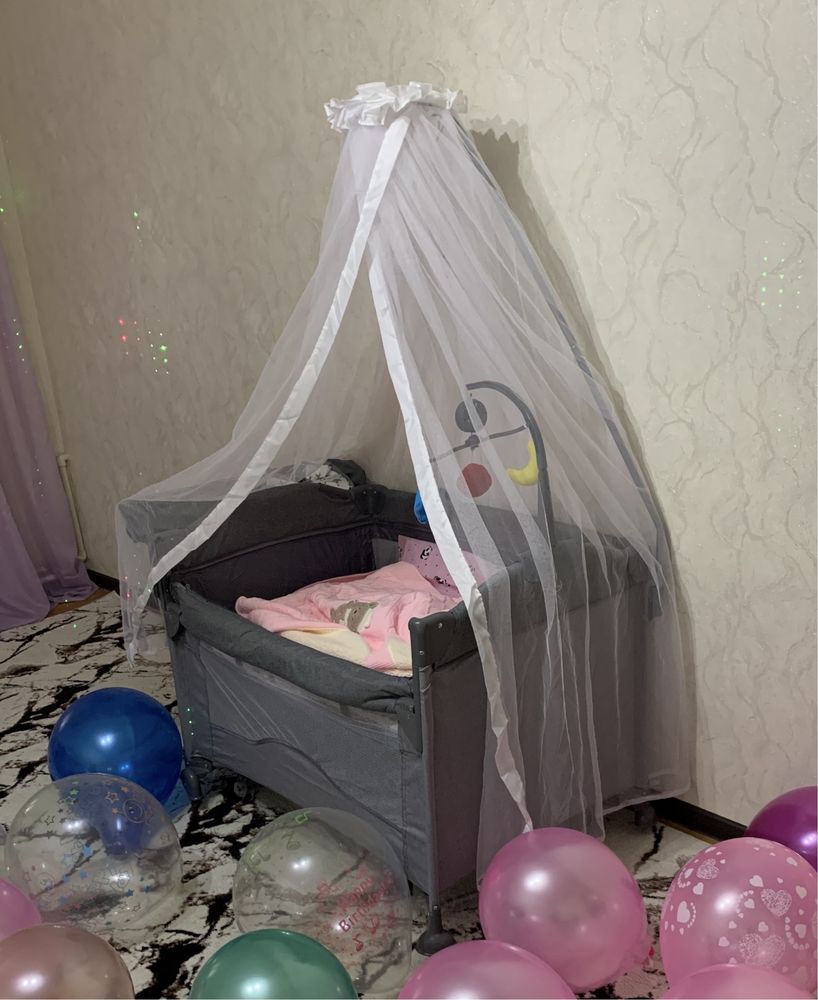 Детская кроватка манеж