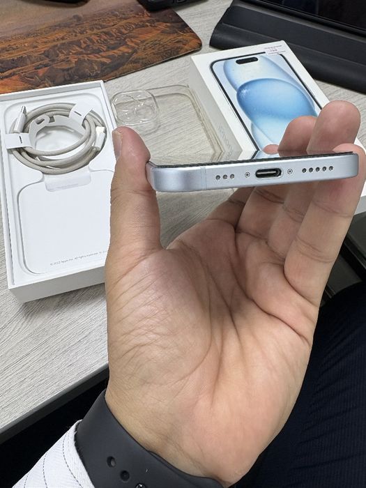 Продается iPhone 15 mist blue 128GB