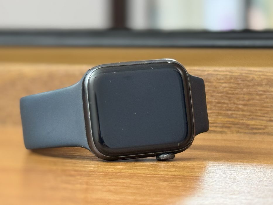 Watch SE (GPS) Alum 44MM