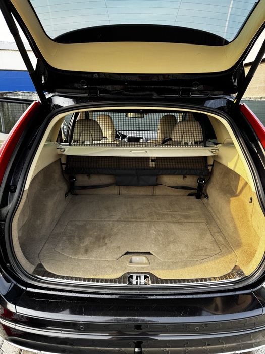 ANUNȚ DE VÂNZARE – Volvo XC60 D4 181 CP Automată