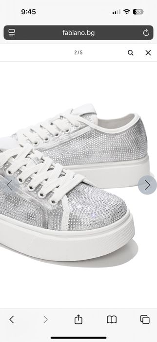 Дамски спортни обувки от текстил с камъни – бял цвят