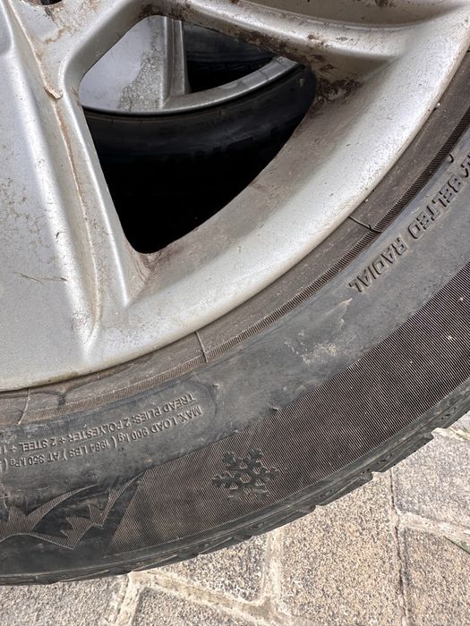 Anvelope de iarna cu jante BMW