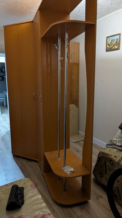 Продам шкаф, для одежды.