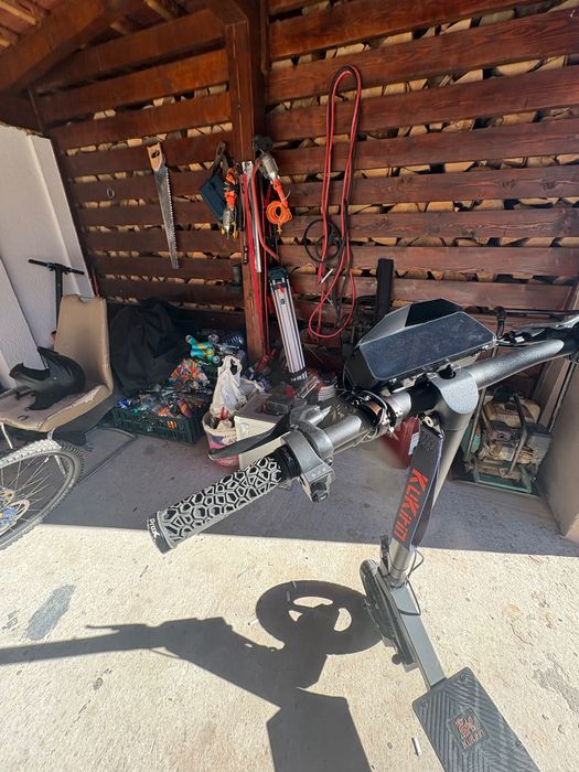 Kukirin g 2 pictat negru