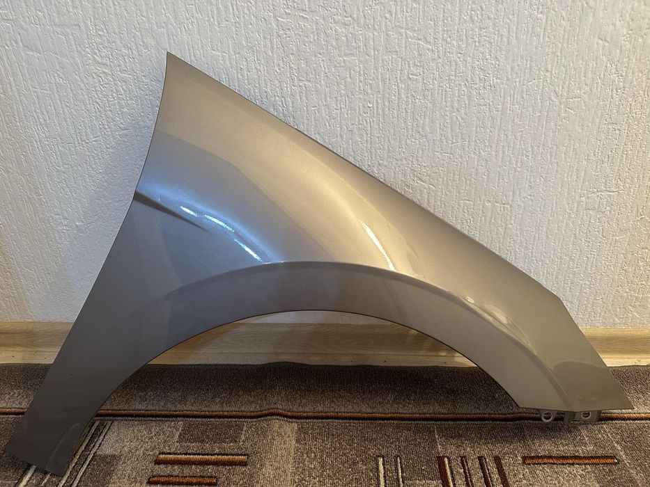 Правое Крыло на Хендай Элатру 2023г.в б/у в оригинеле