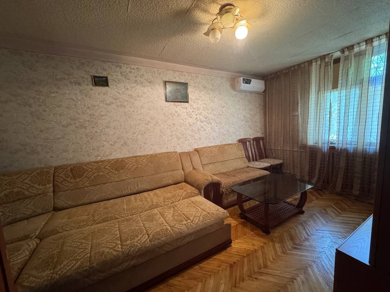 Учувчилар Шахарчаси. Авиагородок 1 ком 1 этаж /4