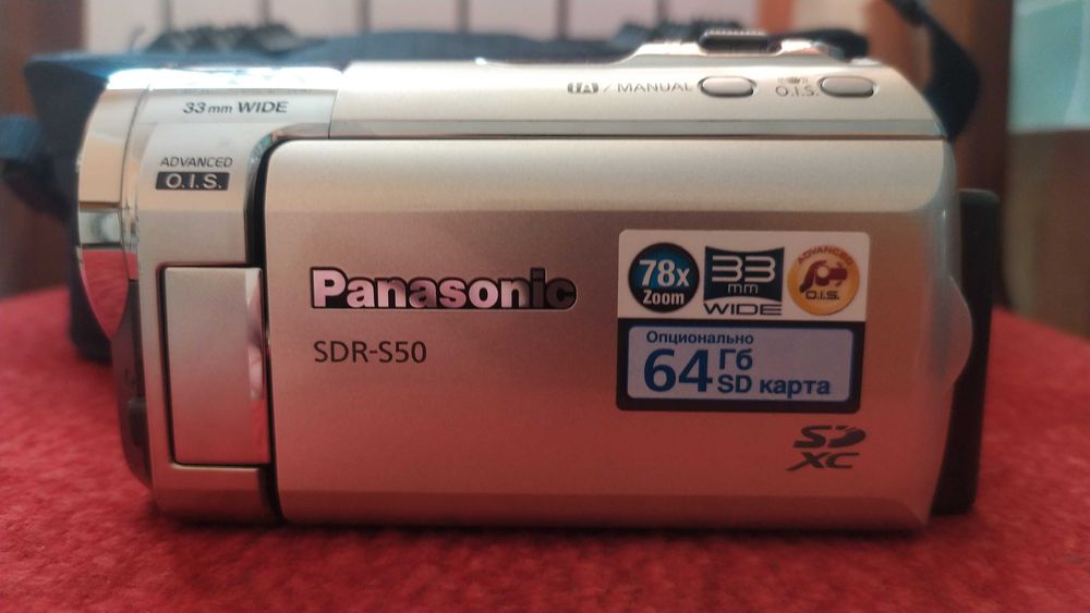 Panasonic  видео камера.