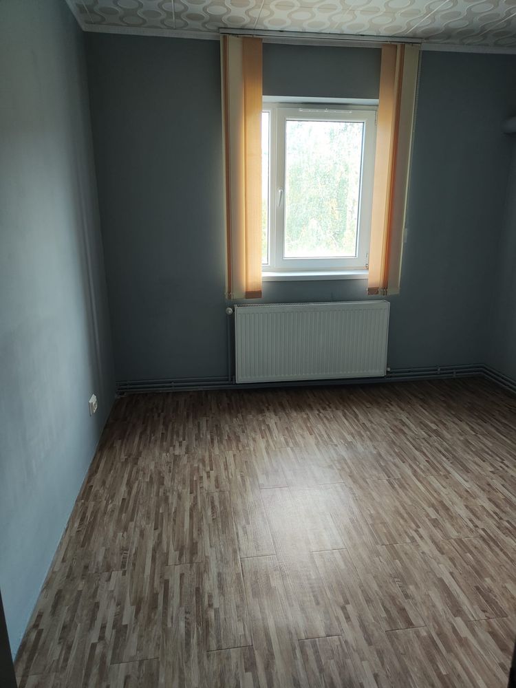 Vand apartament in Titu