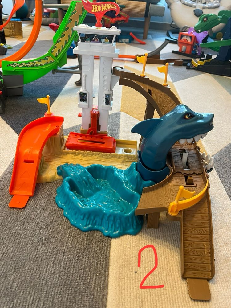 Hotwheels писти