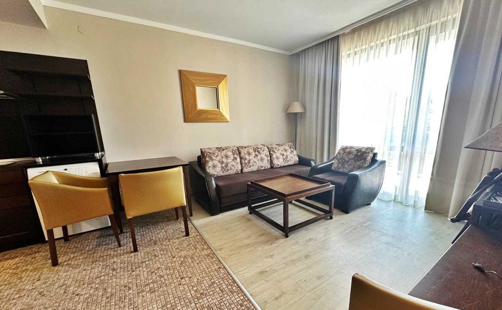 Продава се Двустаен апартамент в к.к. Слънчев бряг - 70 кв.м за 958 €/кв.м - Снимка #3