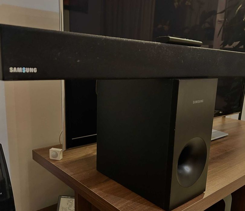 Soundbar Samsung HW-K335