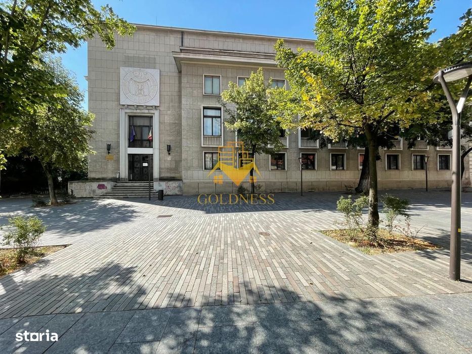 Casă 3 camere, Mihail  Kogalniceanu, Zona Ultracentrală, Curte 240 mp