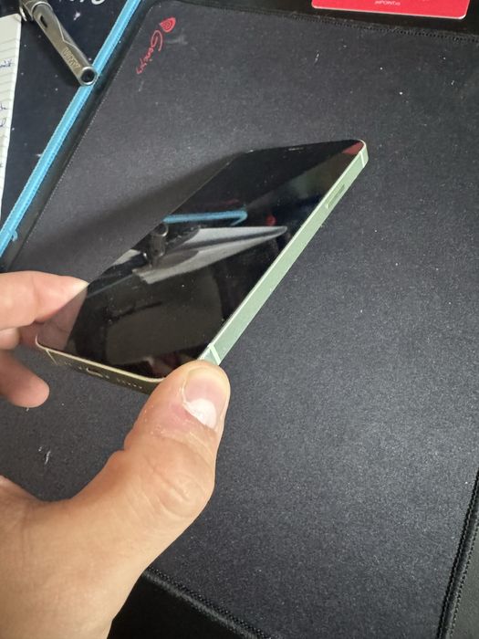 Iphone 12 pentru piese