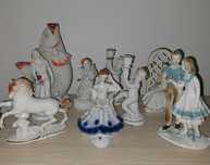 Colectie de 9 bibelouri portelan Curtea de Arges