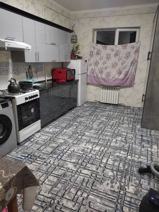 Сдаю в аренду 3 комнатную квартиру