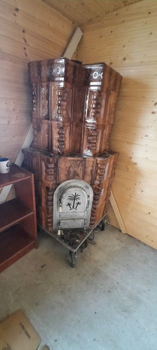 Sobă teracotă pe roți